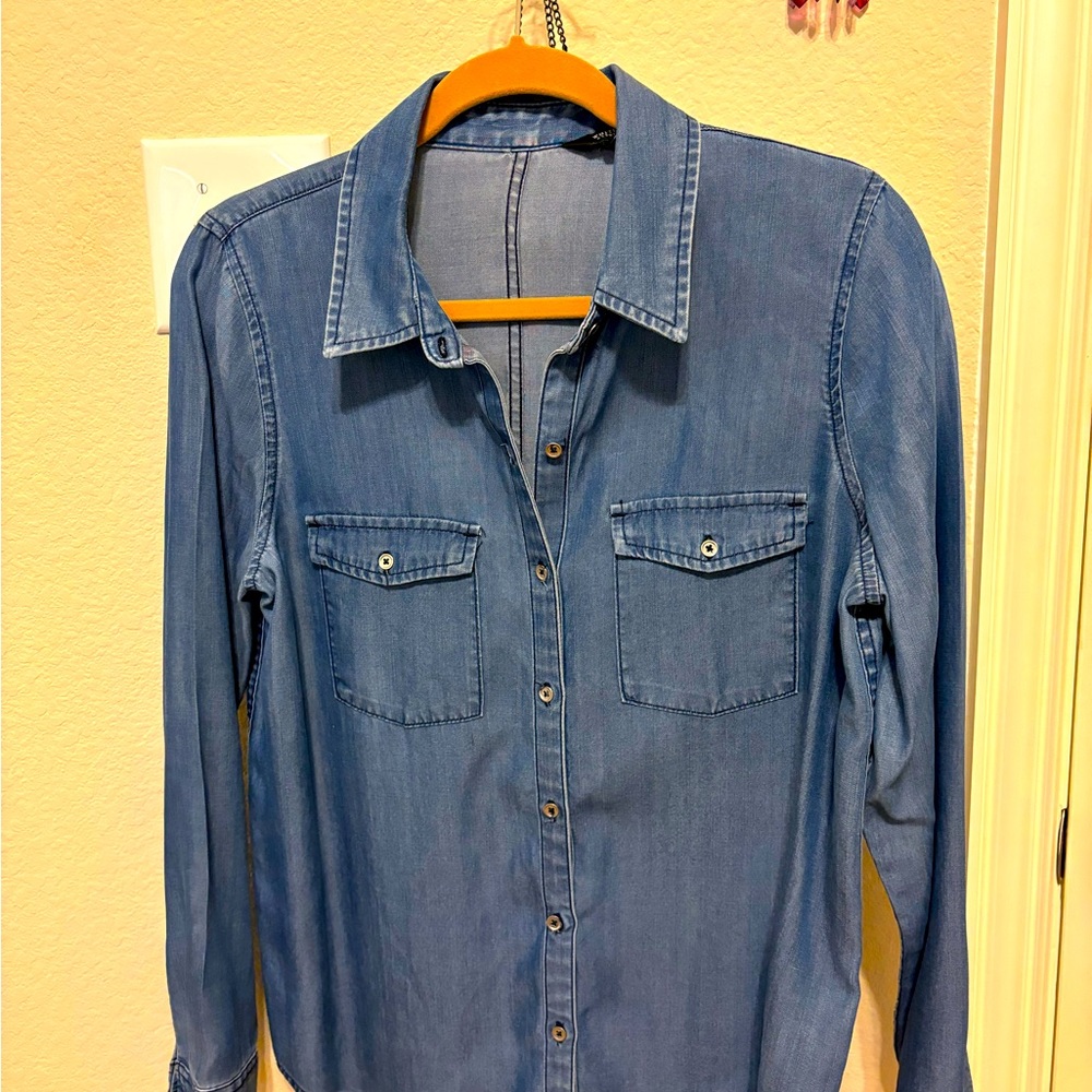 White House Black Market Denim Shirt size 8